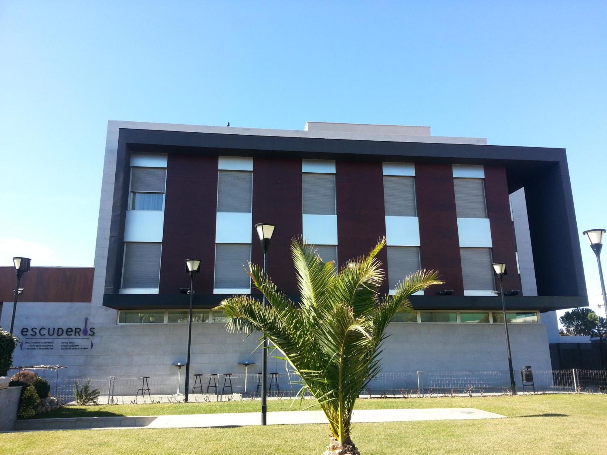Escuderos Hotel Cruz Argamasilla de Calatrava المظهر الخارجي الصورة